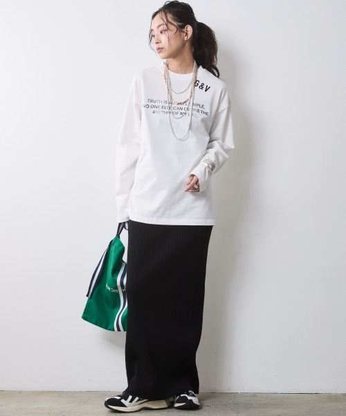 CHIC STYLE(シックスタイル)の「ロゴプリントTシャツ<大きいサイズ有>シックスタイル(Tシャツ/カットソー・レディース・ブラック/オフホワイト・5L/4L/3L/LL/L/M)」の5枚目の写真