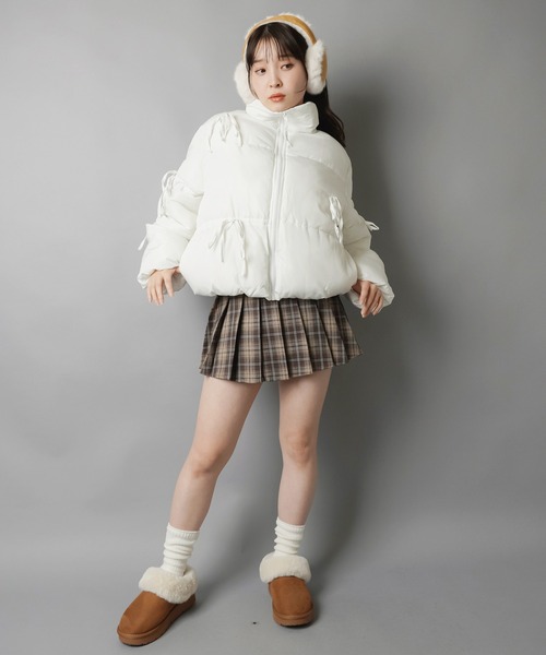SPINNS(スピンズ)の「スエードフェイクファーイヤーマフ/イヤマフ/耳あて(イヤーマフ・レディース・ブラック/ブラウン・ONESIZE)」の16枚目の写真
