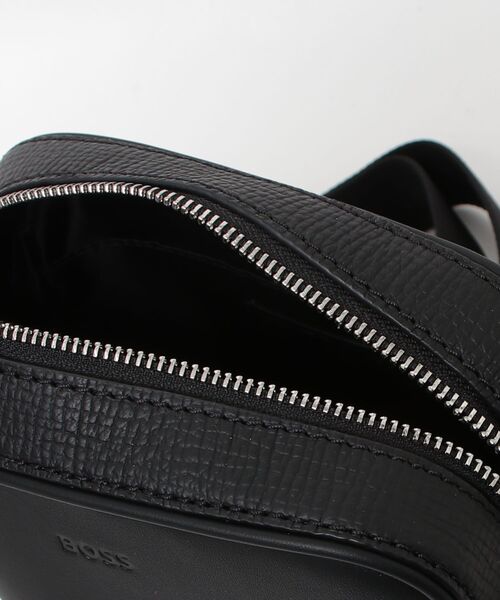 BOSS(ボス)の「BOSS New Crosstown WI_NS reporter bag ボス ニュー クロスタウン レポーターバッグ(ショルダーバッグ・メンズ・ブラック・FREE)」の4枚目の写真