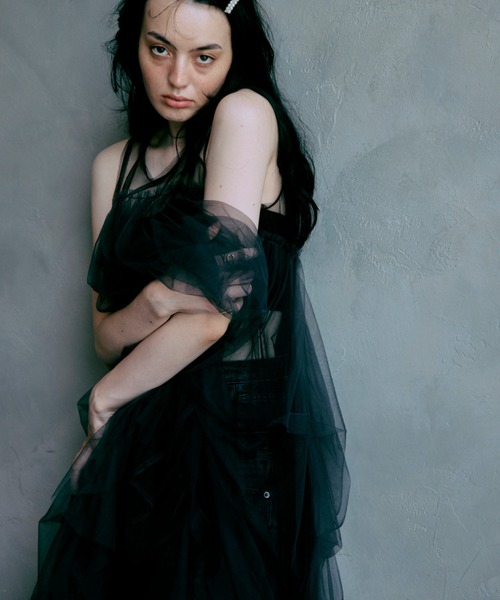 ottilie（オティーリエ）の「【 DAY AS IST / デイアズイスト 】 ソフトチュールバブルドレス　 23720309　JON（ワンピース・レディース・チャコール/ブラック・FREE）」の3枚目の写真