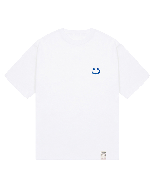 GRAVER（グレーバー）の「[ユニセックス]スモールドローイングスマイル半袖Tシャツ_3カラー（Tシャツ/カットソー・レディース・ホワイト/ブラック/ネイビー/ホワイト系その他2/ホワイト系/ネイビー系・SMALL/MEDIUM/LARGE/X-LARGE）」の3枚目の写真