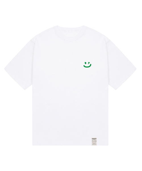 GRAVER（グレーバー）の「[ユニセックス]スモールドローイングスマイル半袖Tシャツ_3カラー（Tシャツ/カットソー・レディース・ホワイト/ブラック/ネイビー/ホワイト系その他2/ホワイト系/ネイビー系・SMALL/MEDIUM/LARGE/X-LARGE）」の2枚目の写真