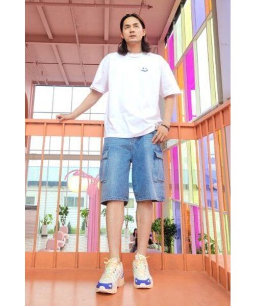 GRAVER（グレーバー）の「[ユニセックス]スモールドローイングスマイル半袖Tシャツ_3カラー（Tシャツ/カットソー・レディース・ホワイト/ブラック/ネイビー/ホワイト系その他2/ホワイト系/ネイビー系・SMALL/MEDIUM/LARGE/X-LARGE）」の17枚目の写真