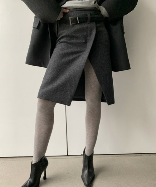 gossip!ロサンゼルス(ゴシップロサンゼルス)の「Y2Kガーリー レトロ スリットハイウエストAラインスカート/ミディ丈【サイズあり】 厚手(秋冬の韓国ファッションガーリー定番)(スカート・レディース・ダークグレー・M/S/L)」の3枚目の写真