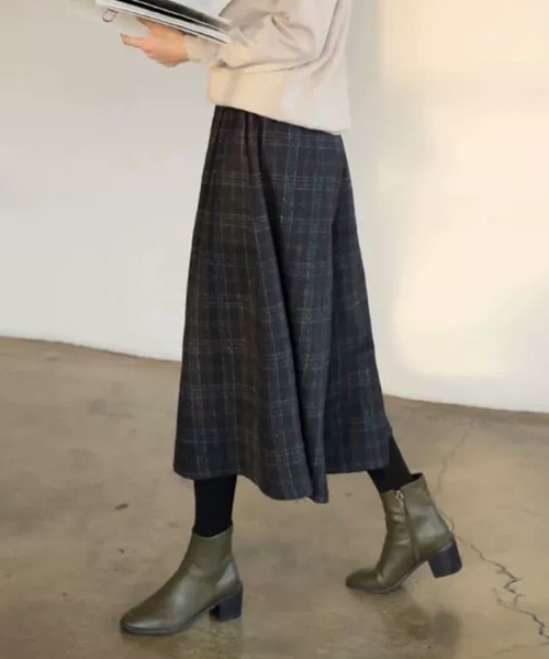 SallyLunn(サリーラン)の「ミディ丈ワイドチェックパンツ(その他パンツ・レディース・ブラック・LARGE/MEDIUM)」の8枚目の写真