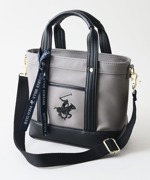 BEVERLY HILLS POLO CLUB(ビバリーヒルズポロクラブ)の「【BEVERLY HILLS POLO CLUB/ビバリーヒルズポロクラブ】【雨・汚れを弾く高級PUレザー】PUレザー ミニトートバッグ ビッグロゴ 2WAYショルダー(トートバッグ・レディース・グレー/シルバー/ホワイト/ブラウン/ブラック/ピンク/サックスブルー・FREE)」の2枚目の写真