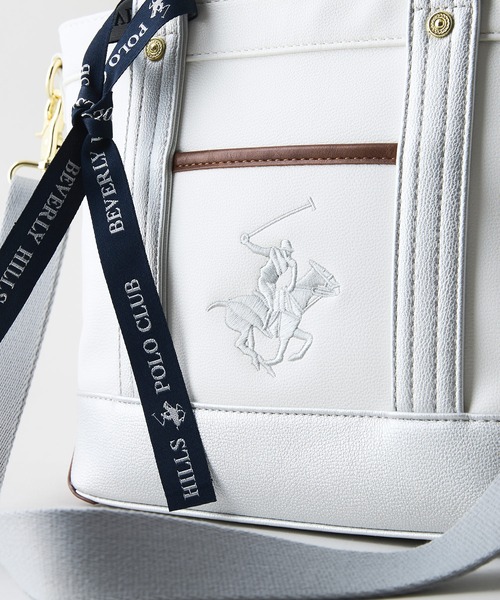 BEVERLY HILLS POLO CLUB(ビバリーヒルズポロクラブ)の「【BEVERLY HILLS POLO CLUB/ビバリーヒルズポロクラブ】【雨・汚れを弾く高級PUレザー】PUレザー ミニトートバッグ ビッグロゴ 2WAYショルダー(トートバッグ・レディース・グレー/シルバー/ホワイト/ブラウン/ブラック/ピンク/サックスブルー・FREE)」の11枚目の写真