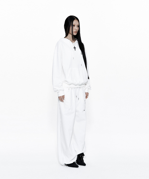 KASHIKO(カシコ)の「Zenu Hoodie White(パーカー・レディース・その他・FREE)」の16枚目の写真