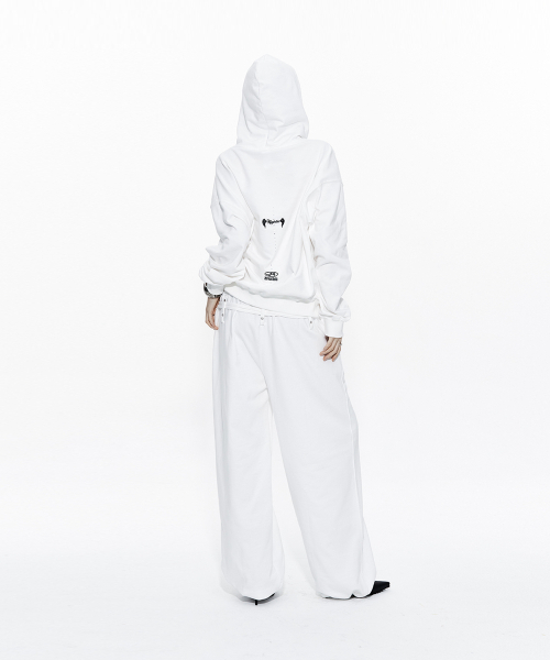 KASHIKO(カシコ)の「Zenu Hoodie White(パーカー・レディース・その他・FREE)」の9枚目の写真