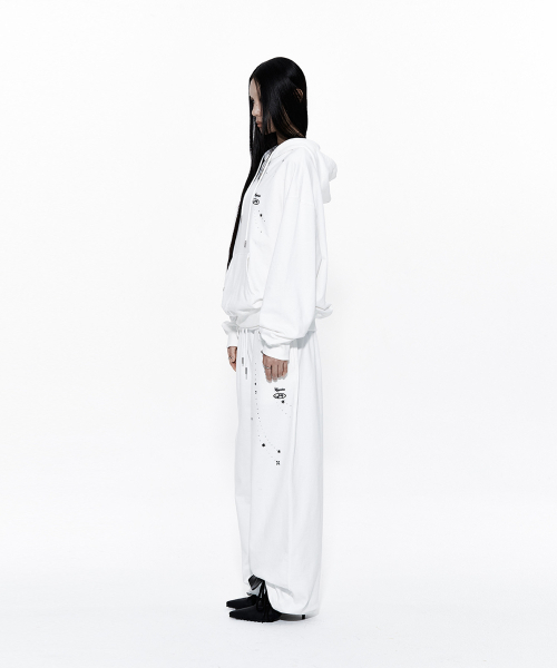 KASHIKO(カシコ)の「Zenu Hoodie White(パーカー・レディース・その他・FREE)」の12枚目の写真