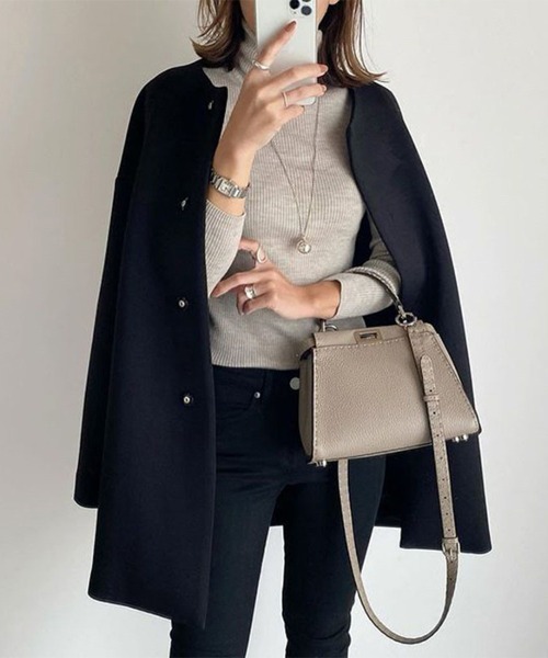 Flugge(フラッジー)の「ノーカラーシンプルコート(その他アウター・レディース・ブラック/アイボリー/ブラウン・LARGE/MEDIUM)」の2枚目の写真