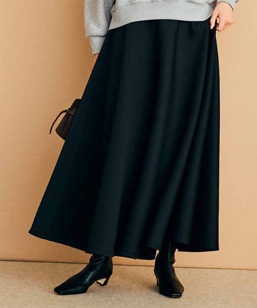 IEDIT（イディット）の「ＩＥＤＩＴ　全方位抜かりなし　シルエットが美しい　美ノビカットソーダンボールフレアースカート（スカート・レディース・ブラック/ライトベージュ/カーキ・M/L/LL/3L/4L/S）」の2枚目の写真