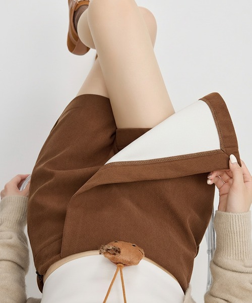 by LEGNA(バイレグナ)の「コーデュロイハイウエストスカートショートパンツ(その他パンツ・レディース・ネイビー/ブラウン/ブラック・SMALL/MEDIUM/LARGE/X-LARGE)」の7枚目の写真