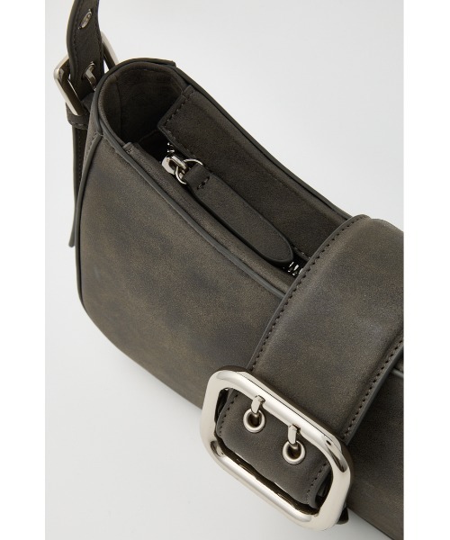 MOUSSY（マウジー）の「BELTED ハンドバッグ（ショルダーバッグ・レディース・ブラウン/ライトピンク/チャコールグレー・FREE）」の20枚目の写真