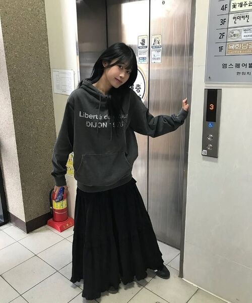 KANEITEI(カネイテイ)の「DIJON WASHED HOODIE (NAVY)(パーカー・レディース・ネイビー・SMALL/MEDIUM/LARGE/X-LARGE)」の6枚目の写真