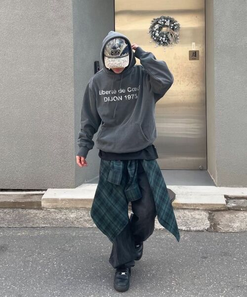 KANEITEI(カネイテイ)の「DIJON WASHED HOODIE (NAVY)(パーカー・レディース・ネイビー・SMALL/MEDIUM/LARGE/X-LARGE)」の10枚目の写真