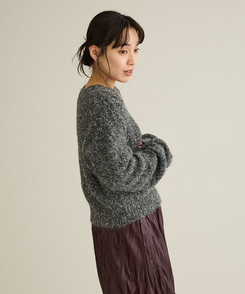 CRAFT STANDARD BOUTIQUE(クラフトスタンダードブティック)の「シャーリングスリーブニットプルオーバー(ニット/セーター・レディース・ブラウン/チャコールグレー/ホワイト系その他・FREE)」の4枚目の写真