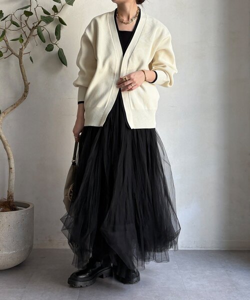 DouDou（ドゥドゥ）の「バイカラーVカーディガン（カーディガン/ボレロ・レディース・キャメル/アイボリー・FREE）」の6枚目の写真