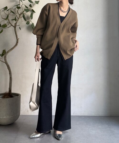 DouDou（ドゥドゥ）の「バイカラーVカーディガン（カーディガン/ボレロ・レディース・キャメル/アイボリー・FREE）」の15枚目の写真