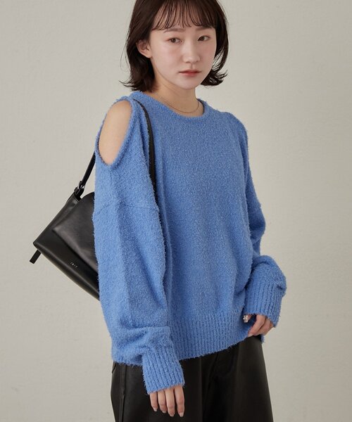 mline（エムライン）の「[mline]【前後2WAY】肩あき 2WAYニット（ニット/セーター・レディース・チャコールグレー/ブルー/アイボリー/ブラック・FREE）」の4枚目の写真