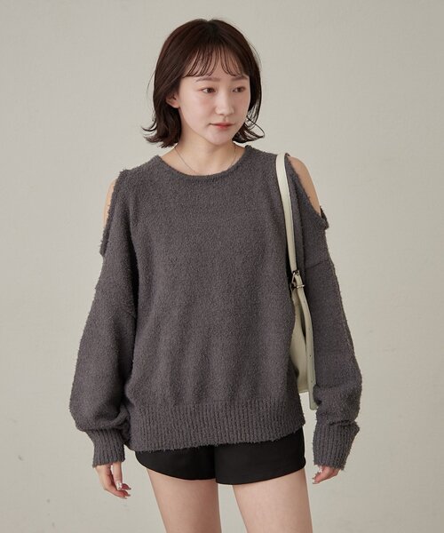 mline（エムライン）の「[mline]【前後2WAY】肩あき 2WAYニット（ニット/セーター・レディース・チャコールグレー/ブルー/アイボリー/ブラック・FREE）」の7枚目の写真