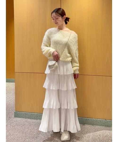 SNIDEL（スナイデル）の「ファーライクニットプルオーバー（ニット/セーター・レディース・ピンクベージュ/アイボリー/ブルー/イエロー・F）」の13枚目の写真