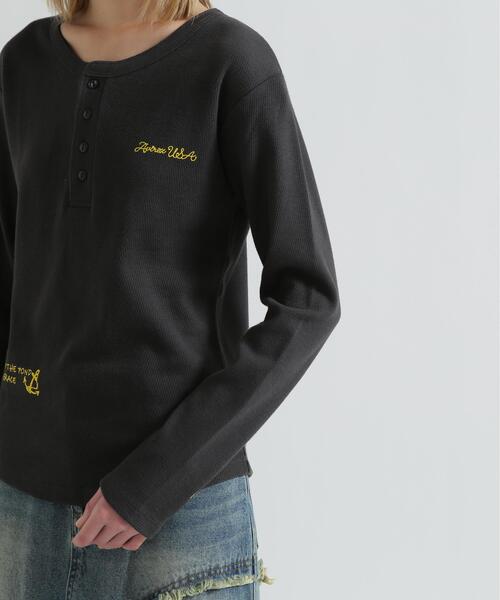 AVIREX(アヴィレックス)の「HONEYCOMB WAFFLE HENLEY(Tシャツ/カットソー・レディース・チャコールグレー/グレー/ホワイト・S/M)」の10枚目の写真