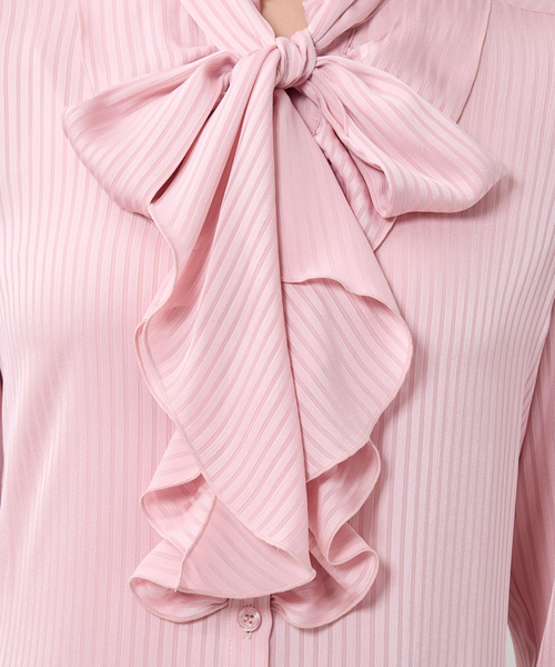 NARACAMICIE(ナラカミーチェ)の「【NARACAMICIE】シャドウストライプフリル長袖ボウタイブラウス(シャツ/ブラウス・レディース・ホワイト/ピンク/ネイビー・S/M/L)」の7枚目の写真