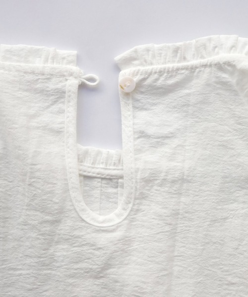 Crisp(クリスプ)の「フリルネック刺繍ブラウス(シャツ/ブラウス・レディース・ホワイト・FREE)」の10枚目の写真