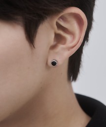 ブラックビジュー ミニピアス（両耳用）