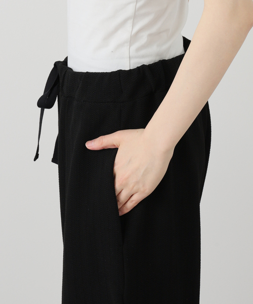 JOURNAL STANDARD LUXE（ジャーナルスタンダード　ラックス）の「ブリスターニット タックバルーンパンツ（その他パンツ・レディース・ホワイト×ホワイト/ブラック・FREE）」の16枚目の写真