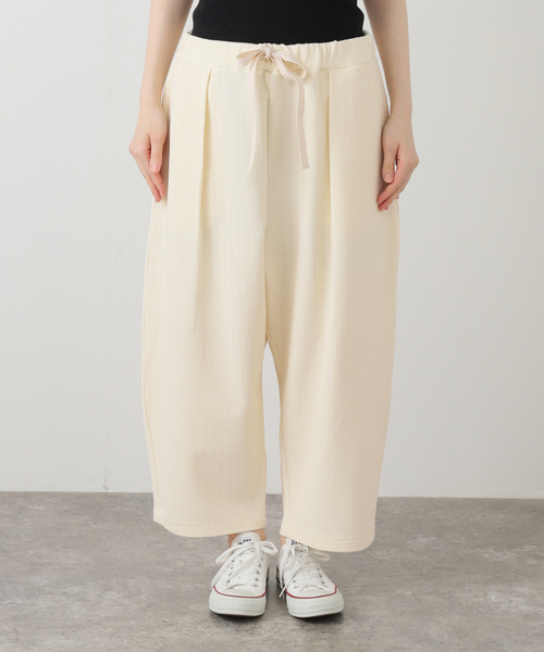 JOURNAL STANDARD LUXE（ジャーナルスタンダード　ラックス）の「ブリスターニット タックバルーンパンツ（その他パンツ・レディース・ホワイト×ホワイト/ブラック・FREE）」の21枚目の写真