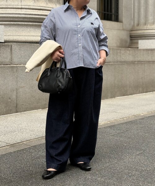 BEARDSLEY（ビアズリー）の「フルカワコラボ ルーズタックデニム（デニムパンツ・レディース・ホワイト/インディゴブルー・1/2）」の21枚目の写真