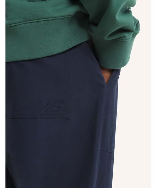 Maison Kitsune(メゾンキツネ)の「WORKWEAR PANTS(その他パンツ・メンズ・オリーブドラブ/ベージュ・L/M/S)」の11枚目の写真