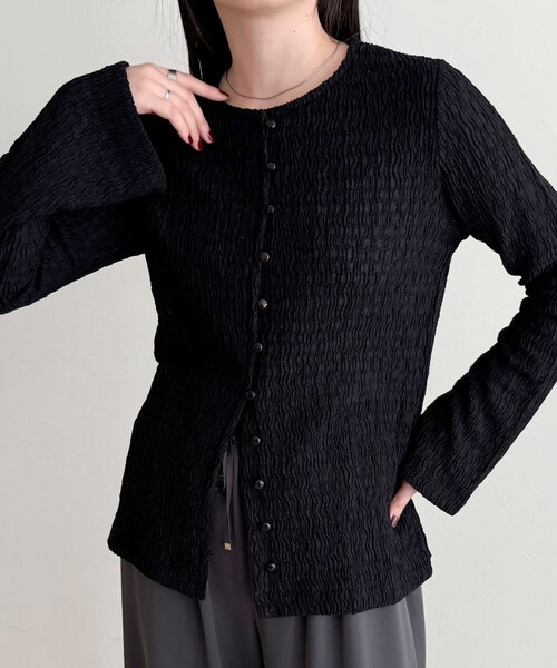 fredy emue（フレディエミュ）の「シャーリングカットブラウス（Tシャツ/カットソー・レディース・イエロー/ブラック/オフホワイト・38）」の15枚目の写真