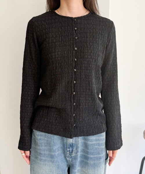 fredy emue（フレディエミュ）の「シャーリングカットブラウス（Tシャツ/カットソー・レディース・イエロー/ブラック/オフホワイト・38）」の17枚目の写真