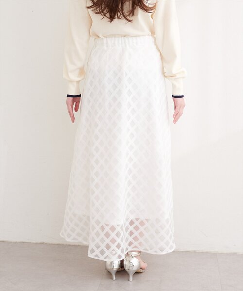 natural couture（ナチュラルクチュール）の「シアーチェックバイヤススカート（スカート・レディース・ブラック/ライトグレー/オフホワイト・FREE）」の19枚目の写真