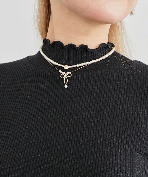 MAJESTIC LEGON（マジェスティックレゴン）の「2連パール×リボンネックレス（ネックレス・レディース・ゴールド・FREE）」の2枚目の写真