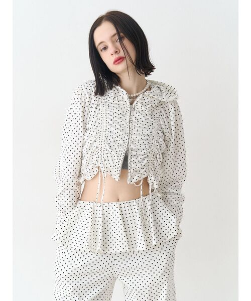 jouetie（ジュエティ）の「ギャザージップフーディ/パーカー【セットアップ対応】（パーカー・レディース・オフホワイト/ネイビー/ブラック・MEDIUM）」の4枚目の写真