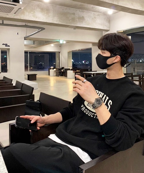 NOWLE（ノウル）の「【NOWLE】EST.2016 ニュースタンダード アーチロゴ ルーズ スウェット（スウェット・メンズ・ブラック・SMALL/MEDIUM/LARGE/X-LARGE）」の7枚目の写真