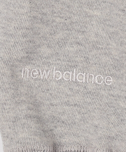 NEW BALANCE(ニューバランス)の「New Balance/ニューバランス NB Grey オーバーサイズ クルーネック スウェット(スウェット・メンズ・ブラック/グレー/チャコールグレー・MEDIUM/X-LARGE/LARGE)」の13枚目の写真