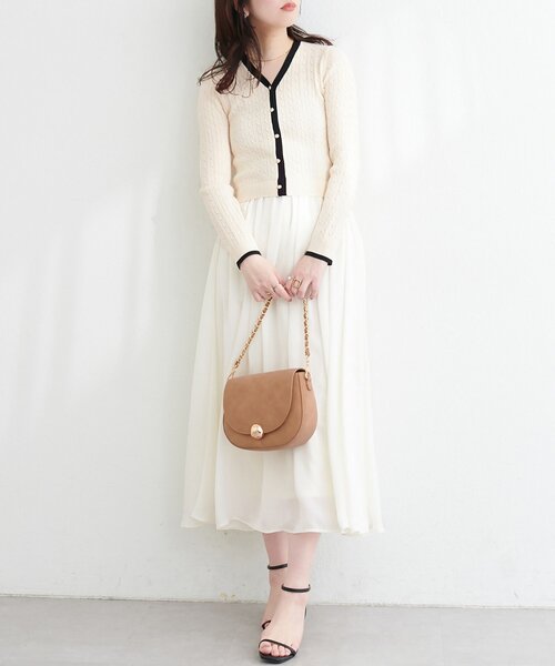 natural couture(ナチュラルクチュール)の「ニットドッキングサテンワンピース(ワンピース・レディース・ピンク/オフホワイト/ブラック/サックスブルー・FREE)」の17枚目の写真