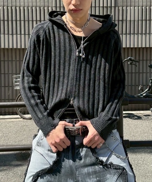 Chikashitsu +（チカシツプラス）の「【Chikashitsu +】next wool knit zip hoodie / 【チカシツプラス】ウールニットジップパーカー ＜着用動画あり＞（パーカー・メンズ・ブラック/ワイン・ONE SIZE）」の18枚目の写真