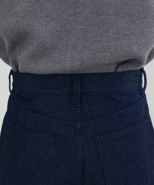 DISCOAT(ディスコート)の「【Enlude】タックデニムショートパンツ《ユニセックス》(デニムパンツ・レディース・ネイビー・LARGE/MEDIUM/SMALL)」の11枚目の写真