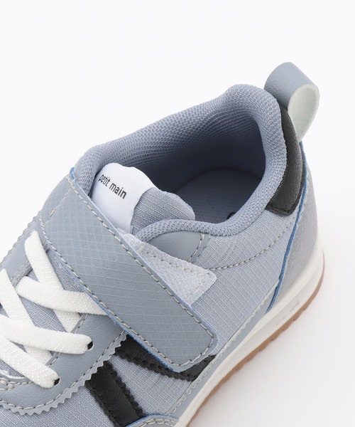 petit main（プティマイン）の「ベーシックスニーカー（スニーカー・キッズ・オフホワイト・19cm）」の5枚目の写真