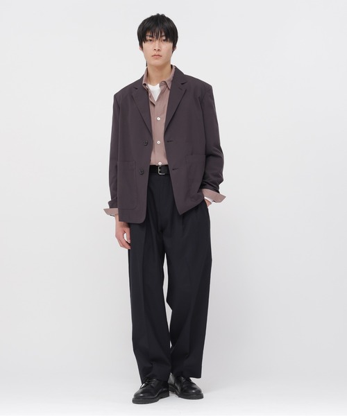 MARGARET HOWELL(マーガレットハウエル)の「COTTON SILK PLAINWEAVE(テーラードジャケット・メンズ・ベージュ/ダークブラウン・SMALL/MEDIUM/LARGE)」の3枚目の写真