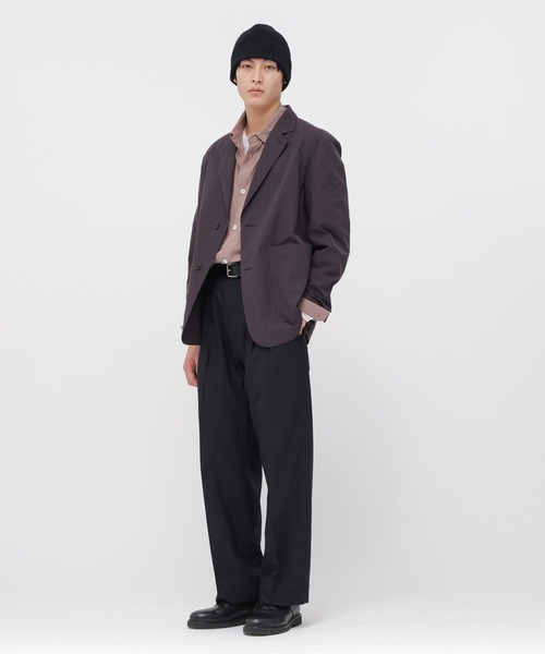 MARGARET HOWELL(マーガレットハウエル)の「COTTON SILK PLAINWEAVE(テーラードジャケット・メンズ・ベージュ/ダークブラウン・SMALL/MEDIUM/LARGE)」の4枚目の写真
