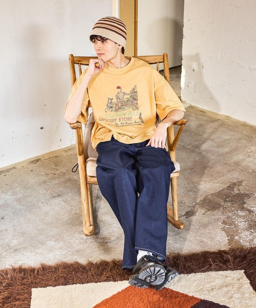 niko and...(ニコアンド)の「イラスト刺繍ミニ裏毛Tシャツ(Tシャツ/カットソー・メンズ・イエロー/オフホワイト/グリーン/ネイビー・MEDIUM/LARGE)」の5枚目の写真