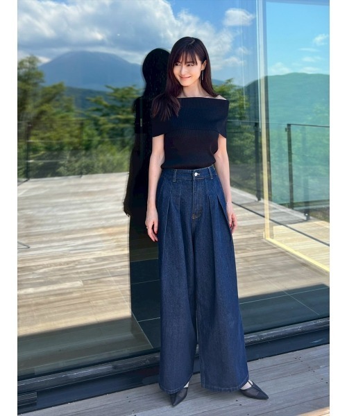 Day and Grade（デイアンドグレイド）の「【Shihoセレクト】タックワイドデニムパンツ（デニムパンツ・レディース・ブルー・FREE）」の6枚目の写真