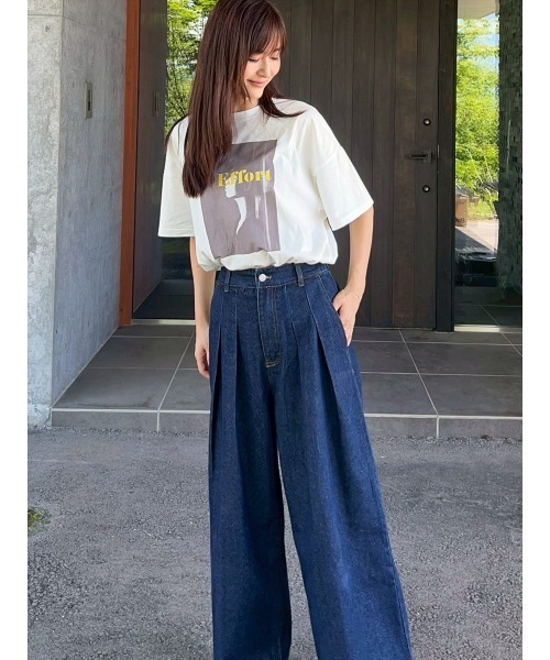 Day and Grade（デイアンドグレイド）の「【Shihoセレクト】タックワイドデニムパンツ（デニムパンツ・レディース・ブルー・FREE）」の8枚目の写真
